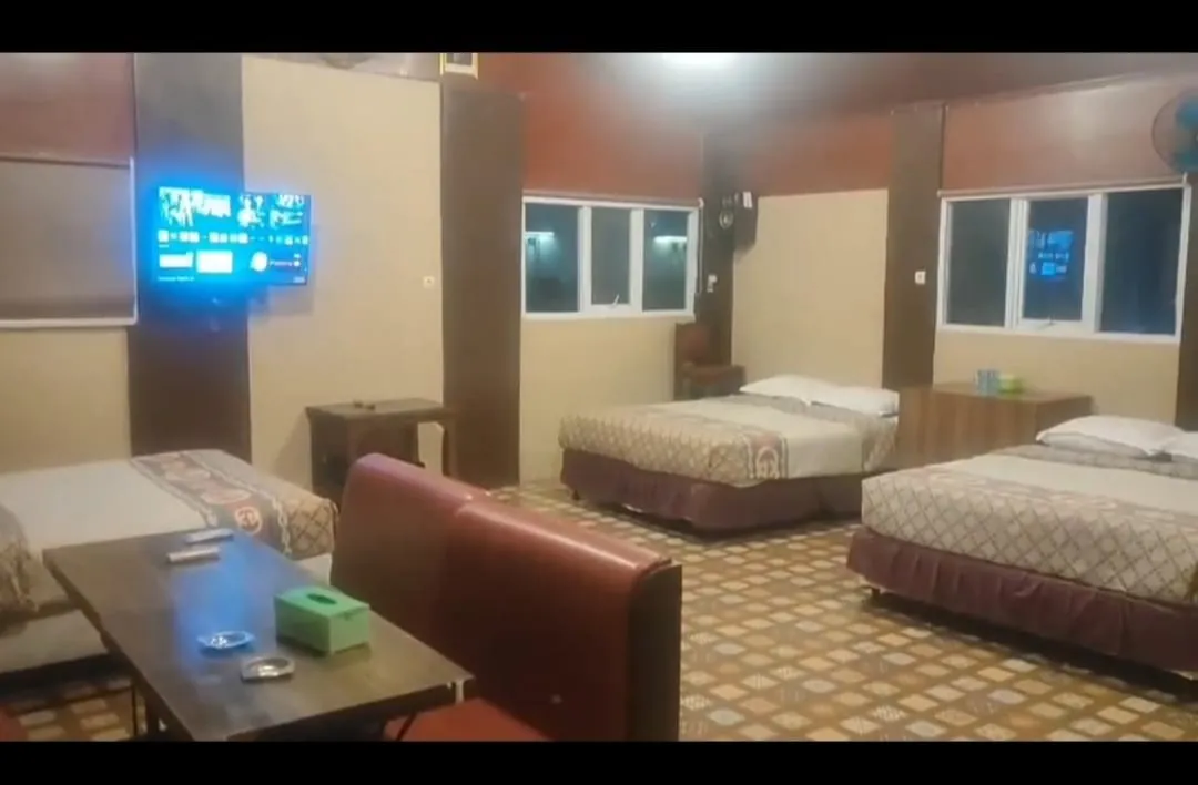 Kamar Family Roof Top